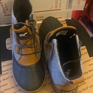 Sorel Gray and Brown Waterproof Boots
